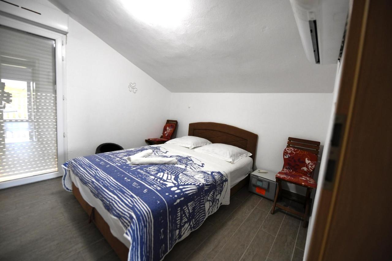 Apartmani Ivan V Relax Vodice Exterior photo