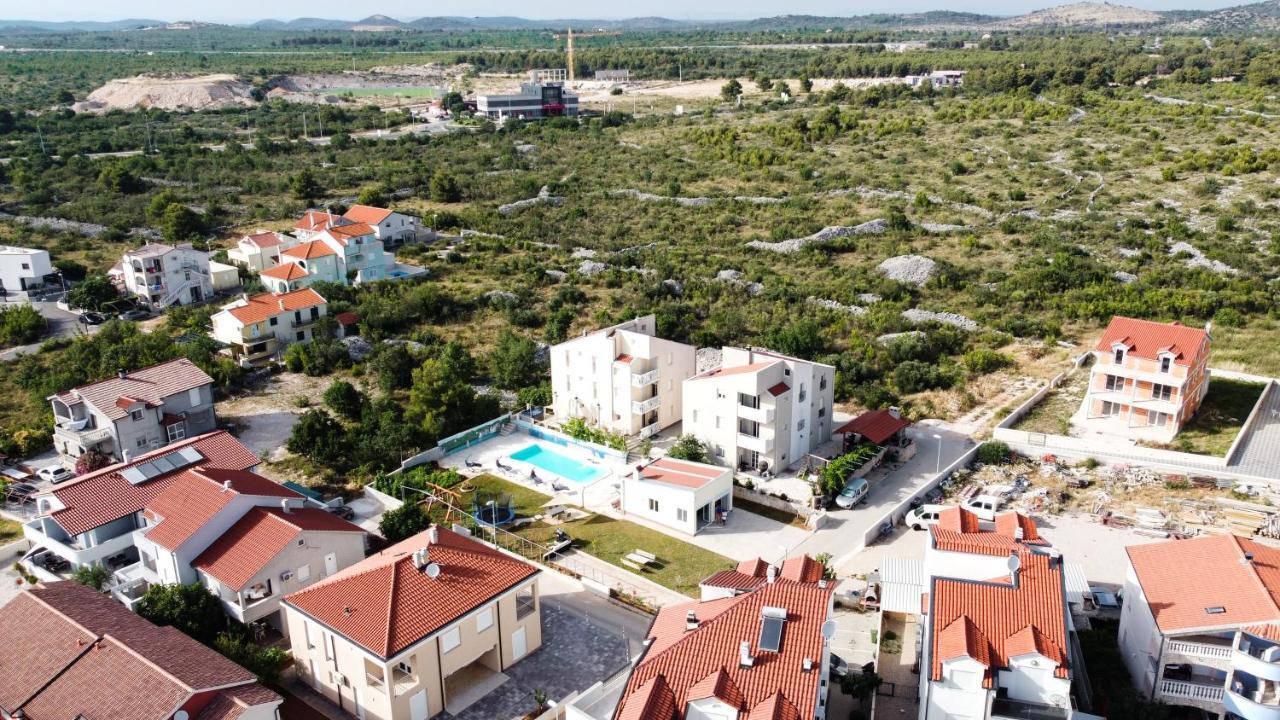 Apartmani Ivan V Relax Vodice Exterior photo