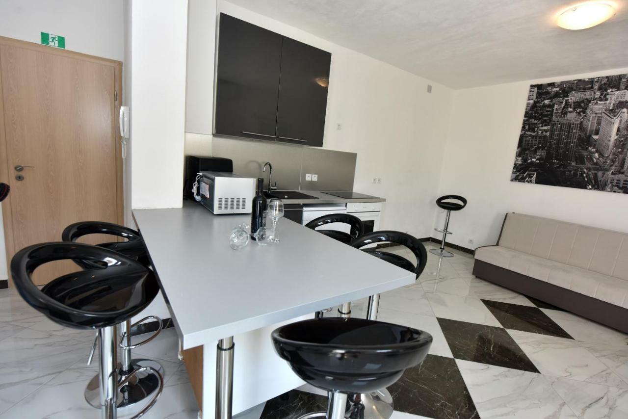 Apartmani Ivan V Relax Vodice Exterior photo